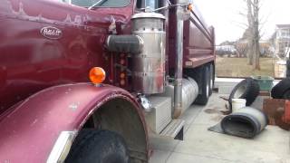 Cold start 3408 cat peterbilt [upl. by Carolan154]