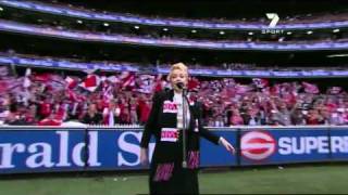 St Kilda theme song  Paris Wells AFL Grand Final 2010 [upl. by Lemahs970]