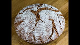 Roggenvollkornbrot ohne Hefe im Gusseisentopf gebacken [upl. by Matuag]