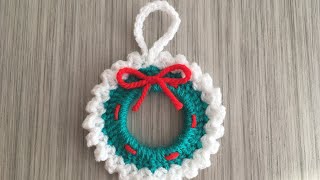 Tuto crochet ornement de Noël  la couronne [upl. by Roley]