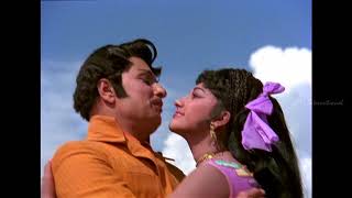 MGR Love Songs  Oruvar Meethu Video Song  Ninaithadhai Mudippavan Movie  MGR  Manjula [upl. by Joane]