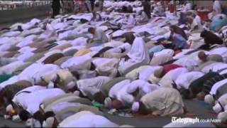 Thousands of Muslims pray outside Mosque in Mecca ahead of Hajj pilgrimage [upl. by Nilad]