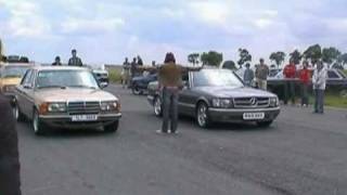 Mercedes W123 280 vs W126 560 SEC [upl. by Esekram]