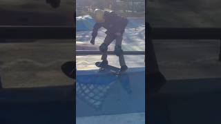 Nollie 270 switch feeble skateboarding quarterpipe funbox grotonskatepark subscribe [upl. by Jeanna]