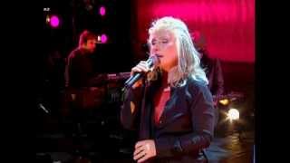 Blondie  Heart of Glass 1999 quotNYCquot Live Video HQ [upl. by Aruabea]