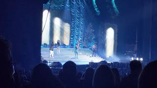 Pentatonix  Carol of the Bells LIVE  Rosemont Theatre IL 12192019 CHRISTMAS TOUR [upl. by Darooge]