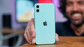  iPhone 11  UNBOXING A PRVNÍ POCITY 4K [upl. by Etolas]