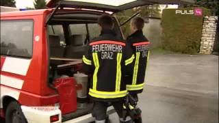 PULS 4 Reportage quot122 Einsatz für die Feuerwehrquot [upl. by Rose]