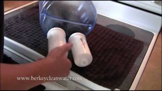 Berkey Fluoride Water Filter Demonstration [upl. by Lemej]