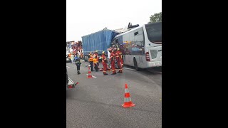 Accident de car mortel A13 [upl. by Amjan]