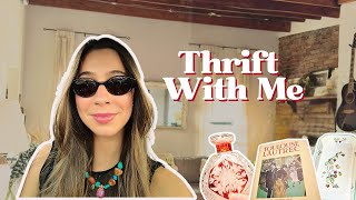 THRIFT WITH ME  THRIFTING FOR THE HOLIDAYS [upl. by Annadroj]