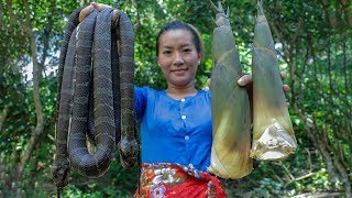 Awesome Cooking Snake Soup with Bamboo Shoot Recipe​  Eating Snake Soup So Delicious [upl. by Zondra]