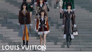 Womens Cruise 2018 Show  LOUIS VUITTON [upl. by Laius706]