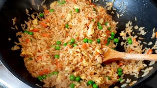 HOW TO MAKE A DELICIOUS CHINESE FRIED RICE RECIPE [upl. by Wales129]