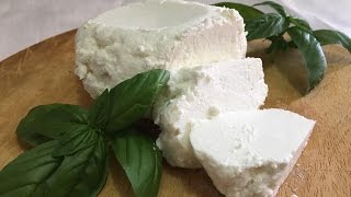 COME FARE LA RICOTTA IN CASA [upl. by Lonnie]