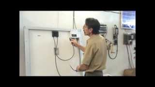 Solar Panel Micro Grid Tie Inverter Plugs into Wall Outlet DIY  Missouri Wind and Solar [upl. by Venator]