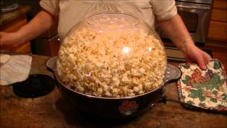 Product ReviewWest Bend Stir Crazy Popcorn Popper [upl. by Oivaf]