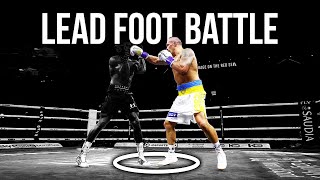 Learn how Oleksandr Usyk wins CLEVERLY USING his FEET [upl. by Ralyt146]