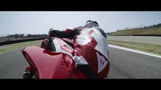 Ducati Panigale V4 il video ufficiale della supersportiva [upl. by Burnside]