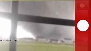 Approaching tornado caught on camera Twister wreaks havoc in Washington Illinois [upl. by Oirram176]