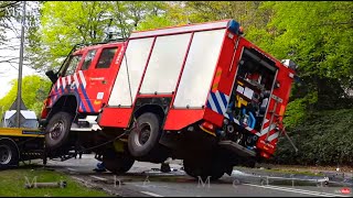 BERGING  Brandweervoertuig op zijn kant tijdens spoedrit Volvo FM 4x4🚒 [upl. by Liva]