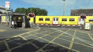 Birkdale Level Crossing [upl. by Yerfoeg]