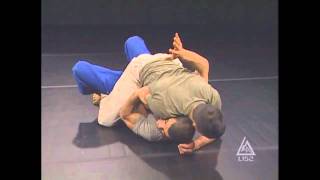 Gracie Combatives  Lesson 1  Slice 2 26 [upl. by Leatri417]