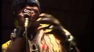 Koffi Olomide  Concert 100 TchatchoVolume 1 [upl. by Nirat]