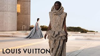 Womens Cruise 2023 Show  LOUIS VUITTON [upl. by Ahasuerus]