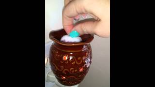 How to change Scentsy Mini Warmer wax with no mess [upl. by Resiak112]