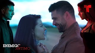 Enemigo Íntimo 2  Capítulo 1  Telemundo [upl. by Ijok]