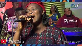 DEEP IGBO WORSHIP WITH CHINYERE UZOEGBU [upl. by Yrgoerg]