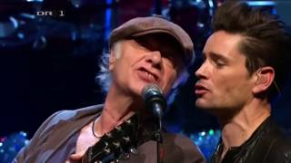 Kim Larsen amp Kjukken  Dejlig Er Jorden DRs Juleshow 2012 lyrics [upl. by Larrie]